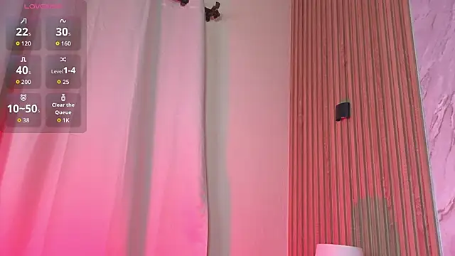 LolaHoneyy's cam snapshot