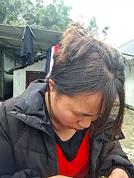 ALIENHR38's cam snapshot