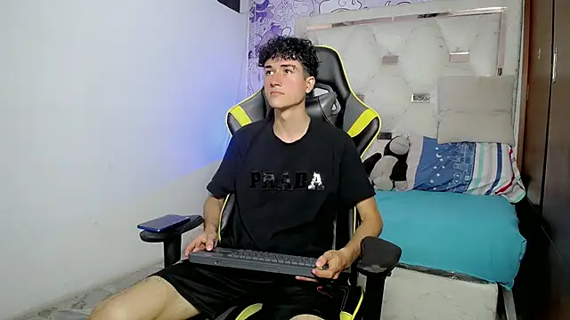 johnny_cagee live sex cam