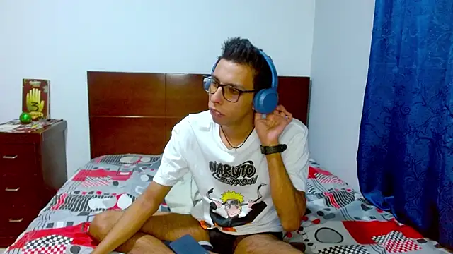 DavTwink3100 live sex cam