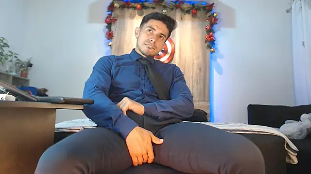 Andrew_4_ live sex cam