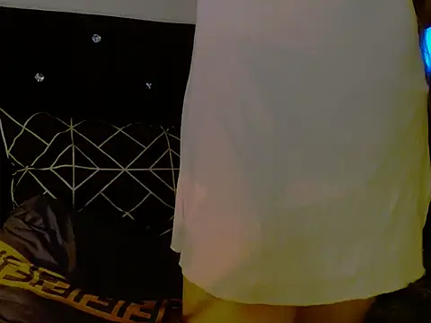 Tsyummydickx live sex cam