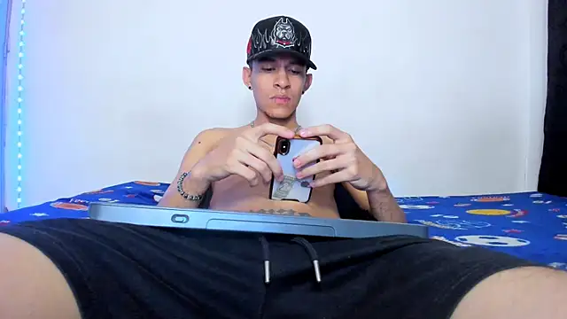 Samuel_Suarez live sex cam