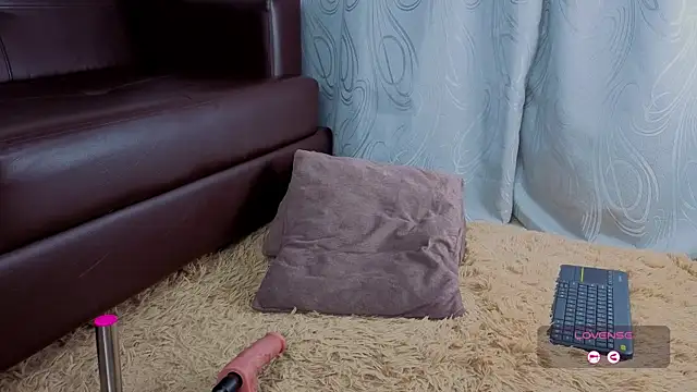 Mariana_Lu live sex cam