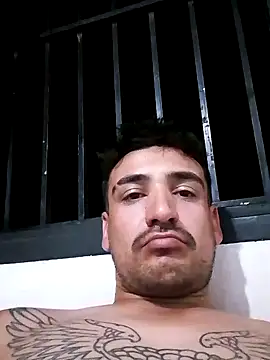 Leooo1722's cam snapshot