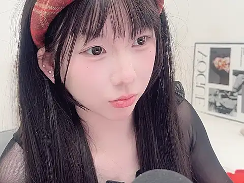 lnua-lnua's cam snapshot