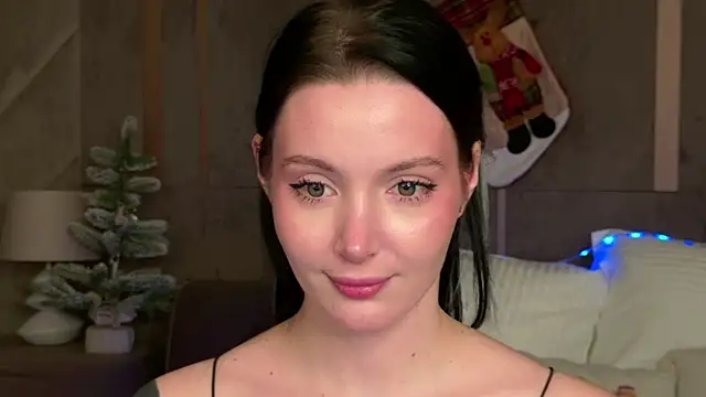 Goldy_Stark's cam snapshot