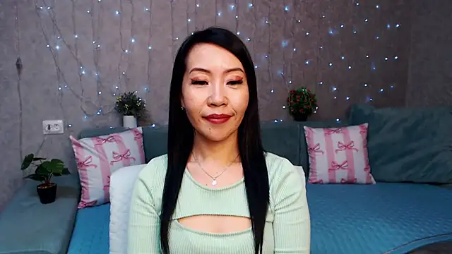 LiaPak's cam snapshot