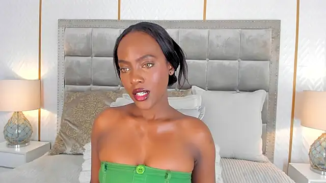 DakotaWangi's cam snapshot