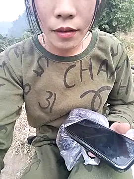 gugu0022's cam snapshot