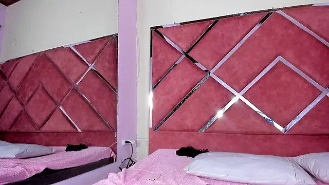 CarolinaNavas33's cam snapshot