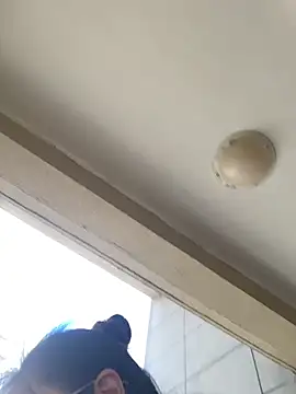 chick-888's cam snapshot