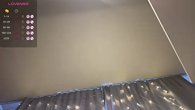 XtraHotX's cam snapshot