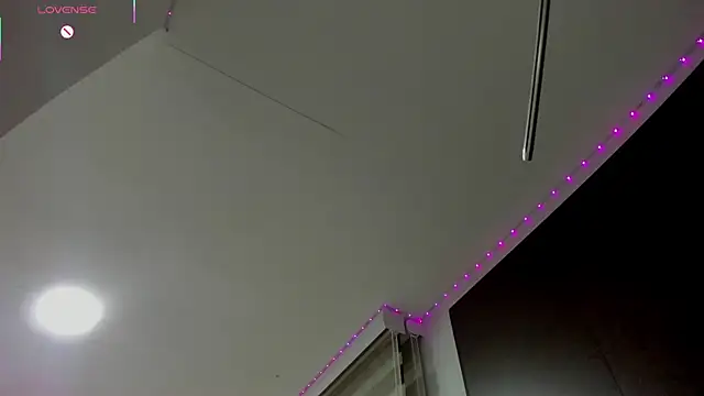 Oriana_Guzman's cam snapshot