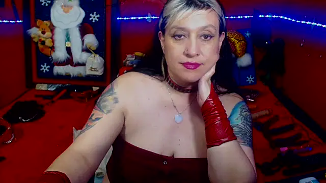 MATURE_Randy's cam snapshot