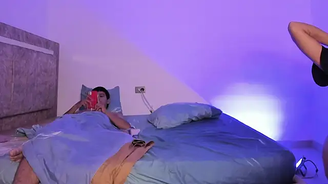 Aura_Atlas's cam snapshot