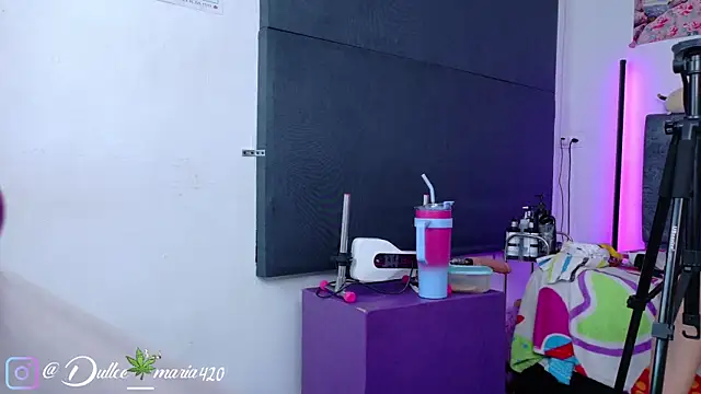 Vale_Walker's cam snapshot