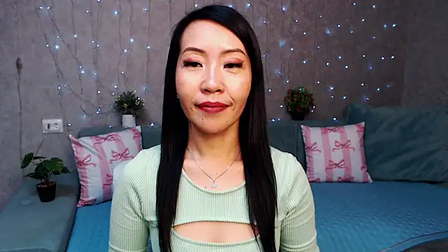 LiaPak's cam snapshot