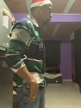 Salomon_koude live sex cam