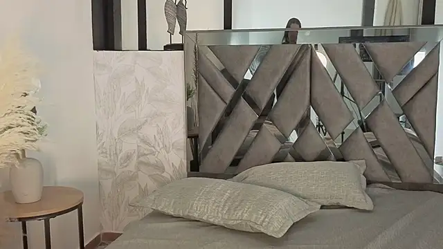 Chel_seth live sex cam