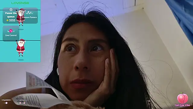 MoonLipsON-'s cam snapshot