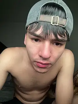 ErickRojass3 live sex cam