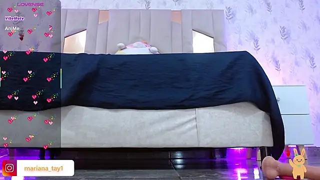 MARIANA_TAY1's cam snapshot