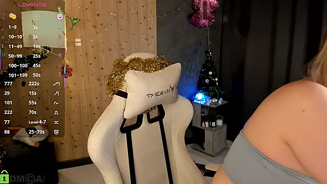 SoftLana's cam snapshot