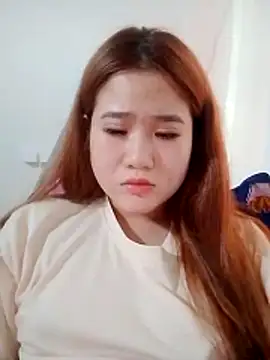 Sexy-ladyass18 live sex cam