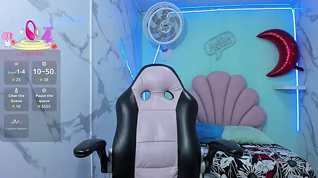 nicol_ross19's cam snapshot