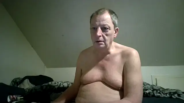 chubbybear2cum live sex cam