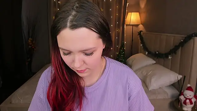 Monica__Queen's cam snapshot