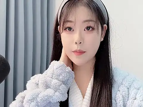 smalldaisy live sex cam