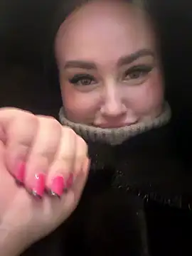 KiraSunshine live sex cam