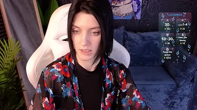 roxy_riot_'s cam snapshot