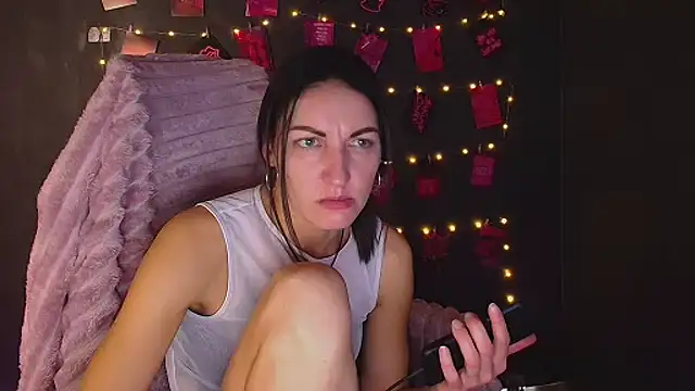 Aurora_Loveu's cam snapshot