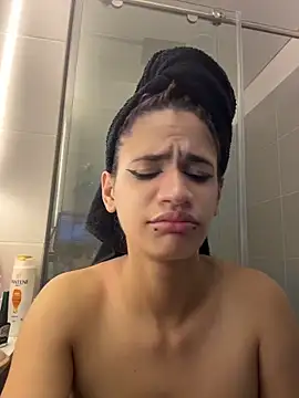 sukulaurens's cam snapshot