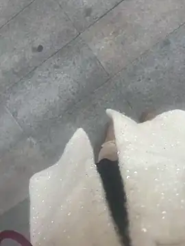 yimisun01 live sex cam