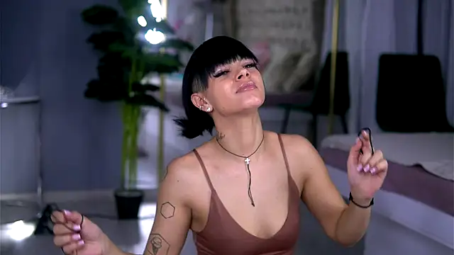 AnneFaris's cam snapshot