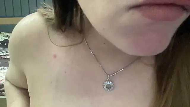 sassypooja live sex cam