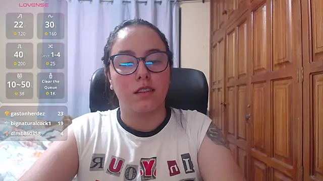 Venus_cat_'s cam snapshot