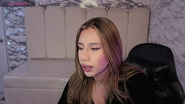 Evy_Luxx_v live sex cam