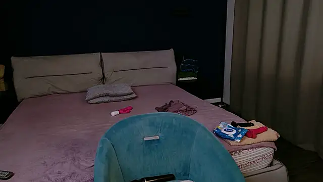 Mila_Anders live sex cam