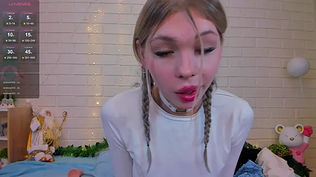 Blondy_Fina live sex cam