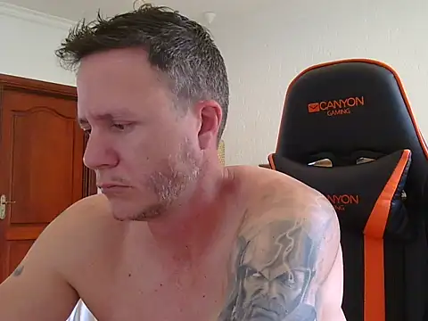 TroyDieselXXX's cam snapshot