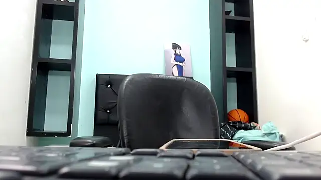 loganreynder_'s cam snapshot