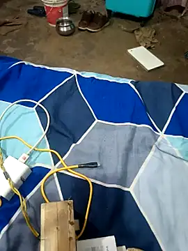 Lovely_priya1001's cam snapshot