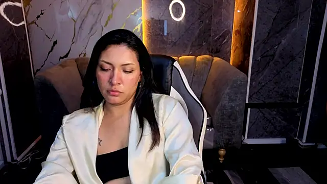 Veronica_b_'s cam snapshot