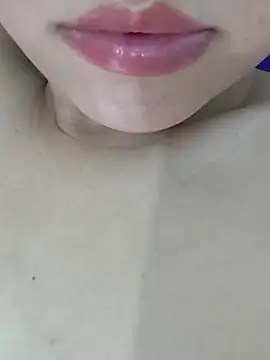 girldam95's cam snapshot