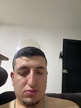 Liam_jones10's cam snapshot